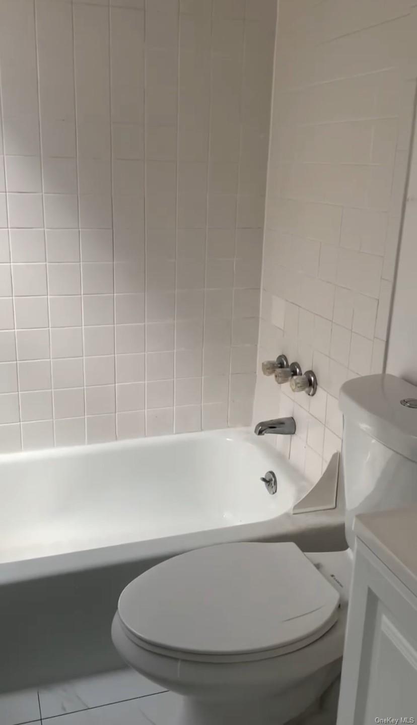 #9 photo, 14710 45th Avenue, クイーンズ区 Flushing , NY 11355