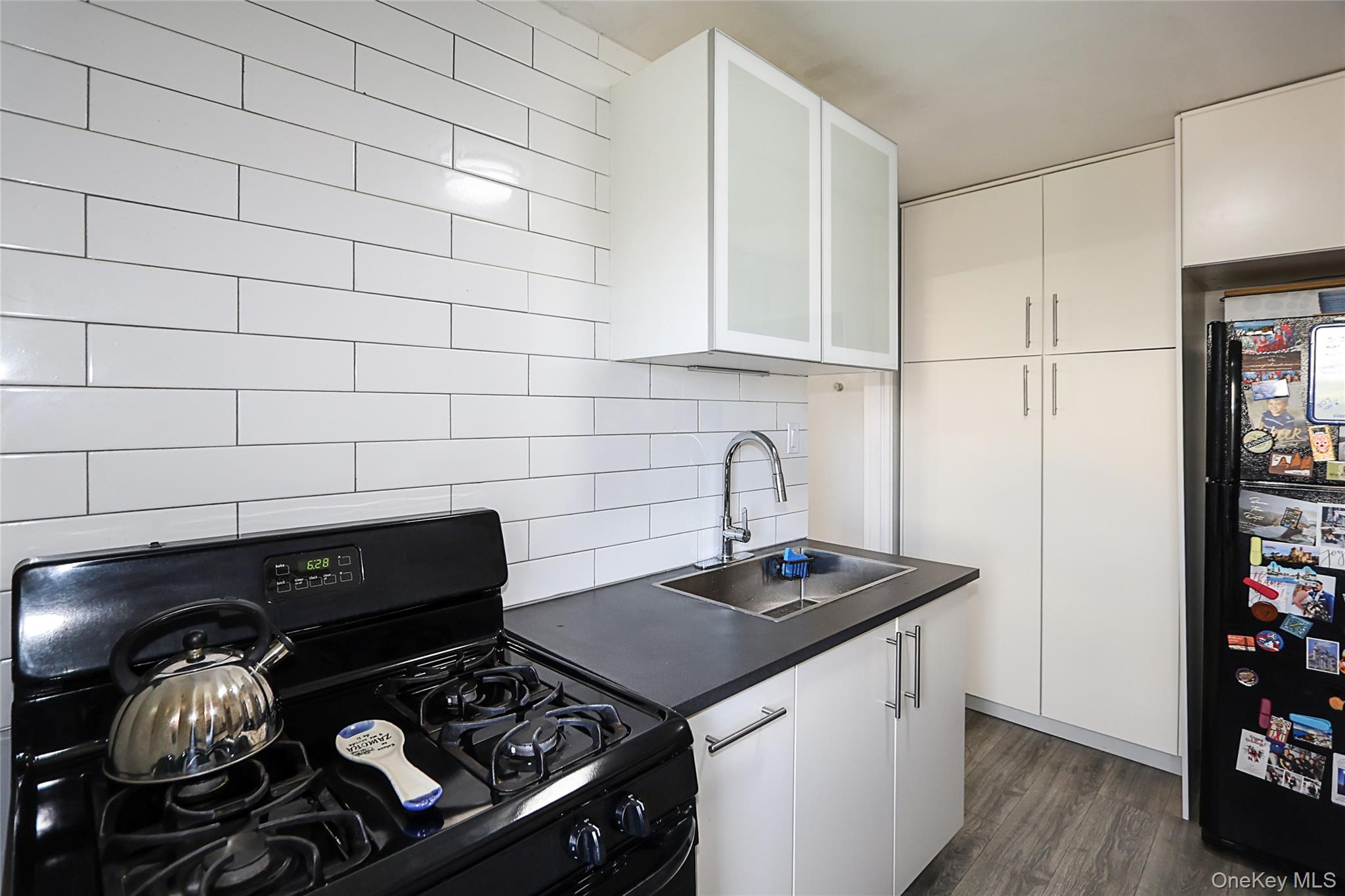 #15 photo, 147-10 84th Road, クイーンズ区 Briarwood , NY 11435