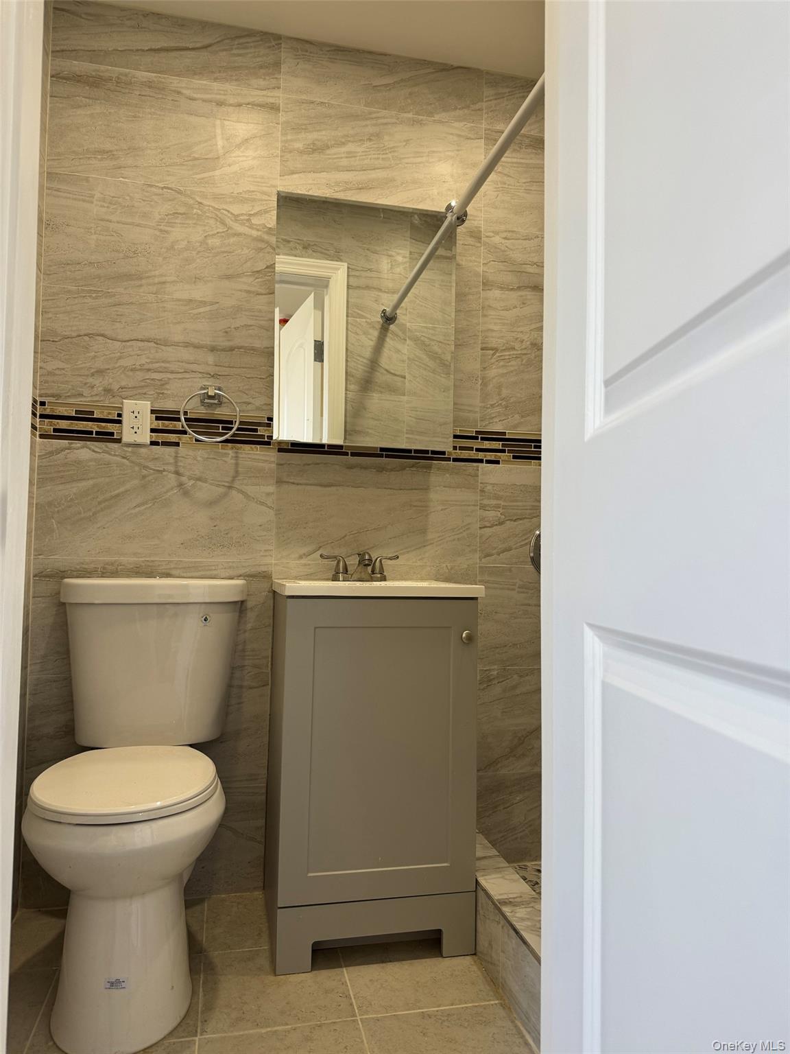 #14 photo, 224-23 57th Avenue, クイーンズ区 Oakland Gardens , NY 11364