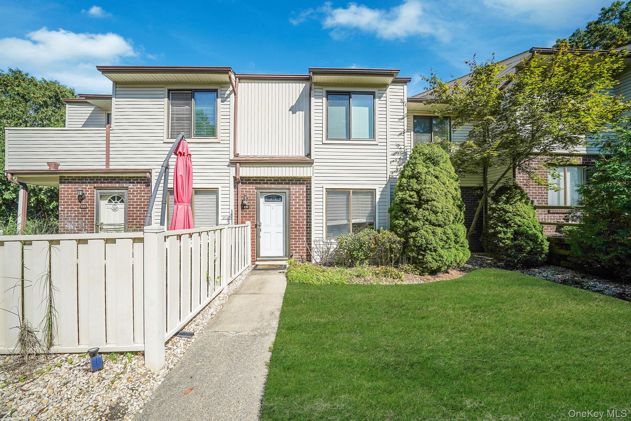 #1 photo, 931 Skyline Drive, 东长岛 科勒姆 Coram , NY 11727