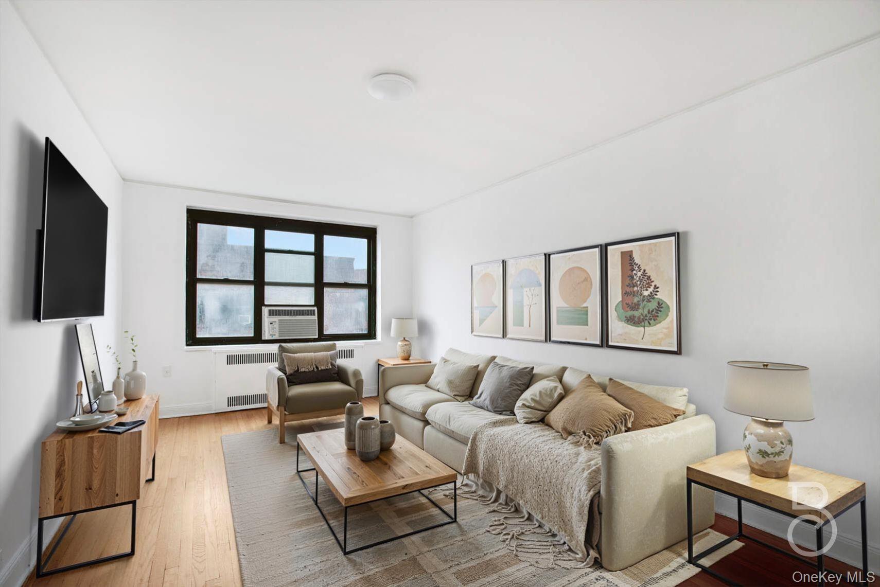 #1 photo, 34-20 79th Street, クイーンズ区 Jackson Heights , NY 11372