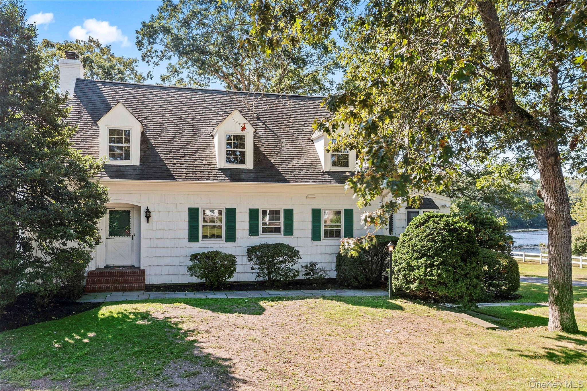 #4 photo, 108 Shore Road, サフォーク郡 Patchogue , NY 11772