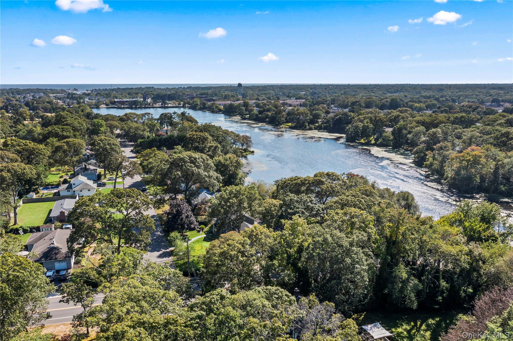 #5 photo, 108 Shore Road, サフォーク郡 Patchogue , NY 11772