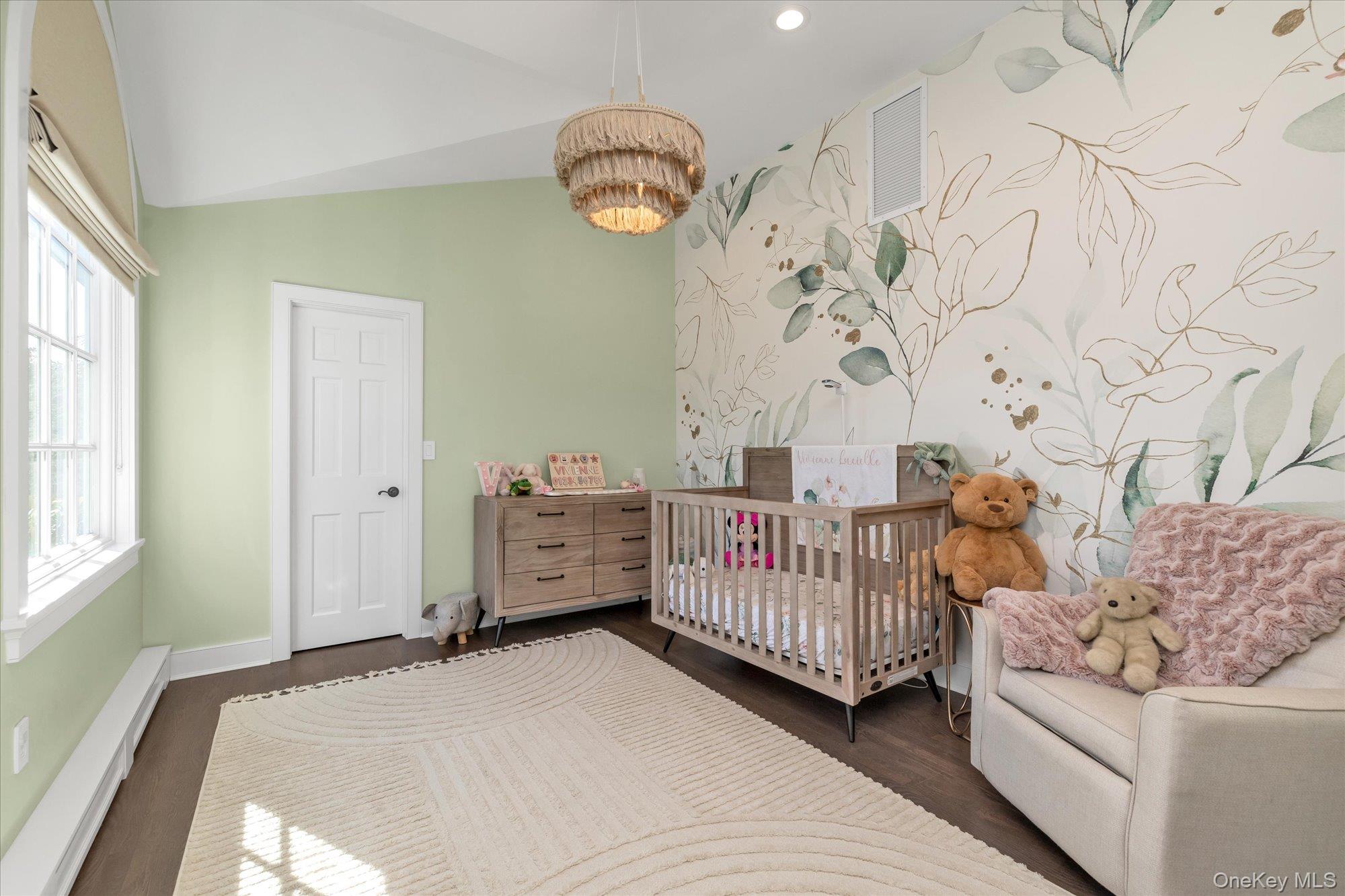 #15 photo, 639 Boelsen Drive, ナッソー郡 Westbury , NY 11590