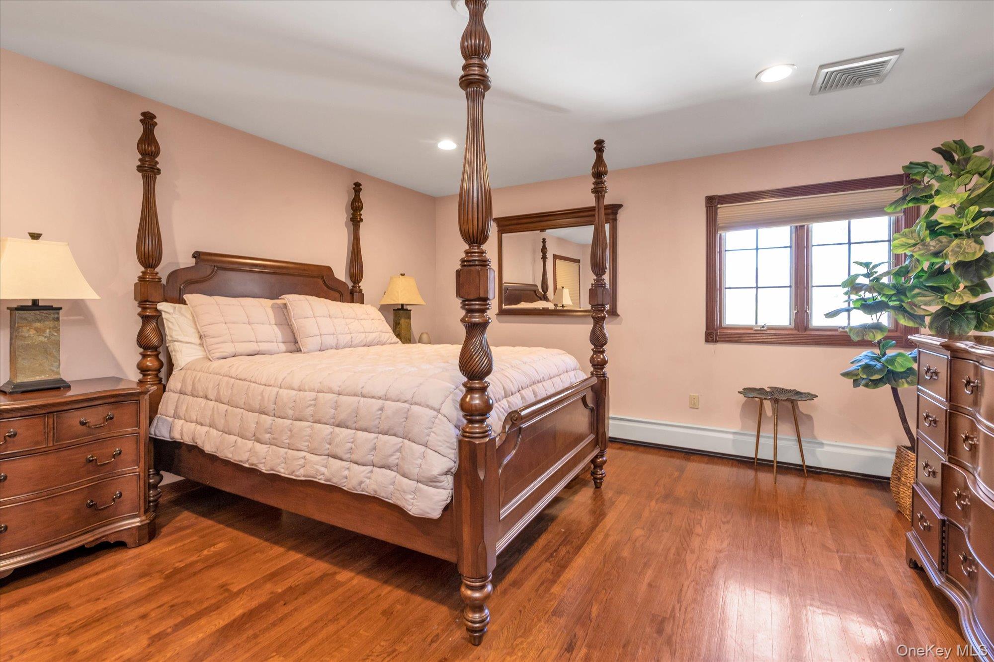 #18 photo, 639 Boelsen Drive, ナッソー郡 Westbury , NY 11590