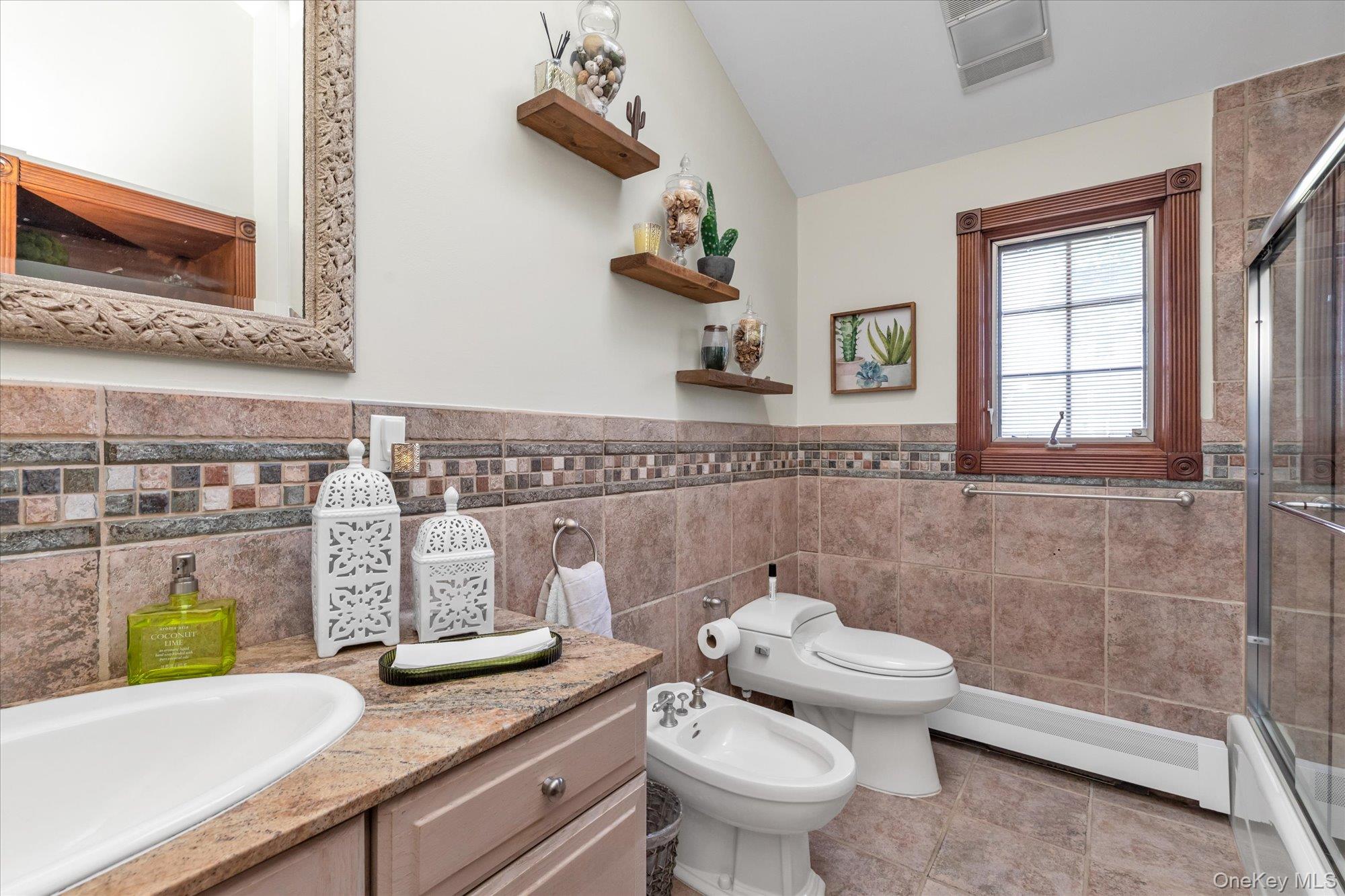 #19 photo, 639 Boelsen Drive, ナッソー郡 Westbury , NY 11590