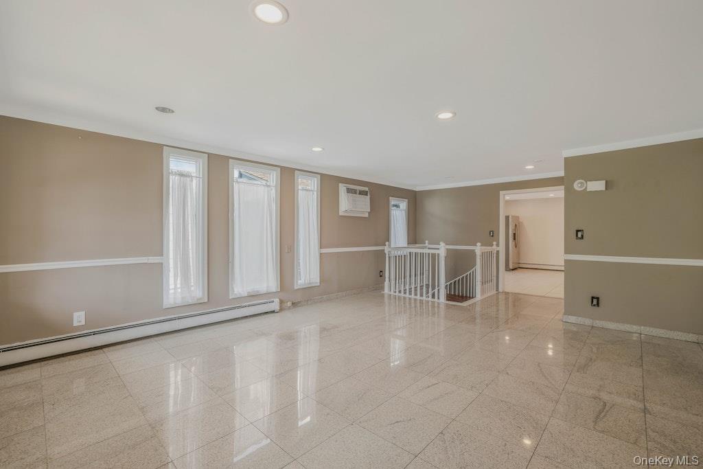 #9 photo, 225 Rushmore Avenue, Carle Place , NY 11514