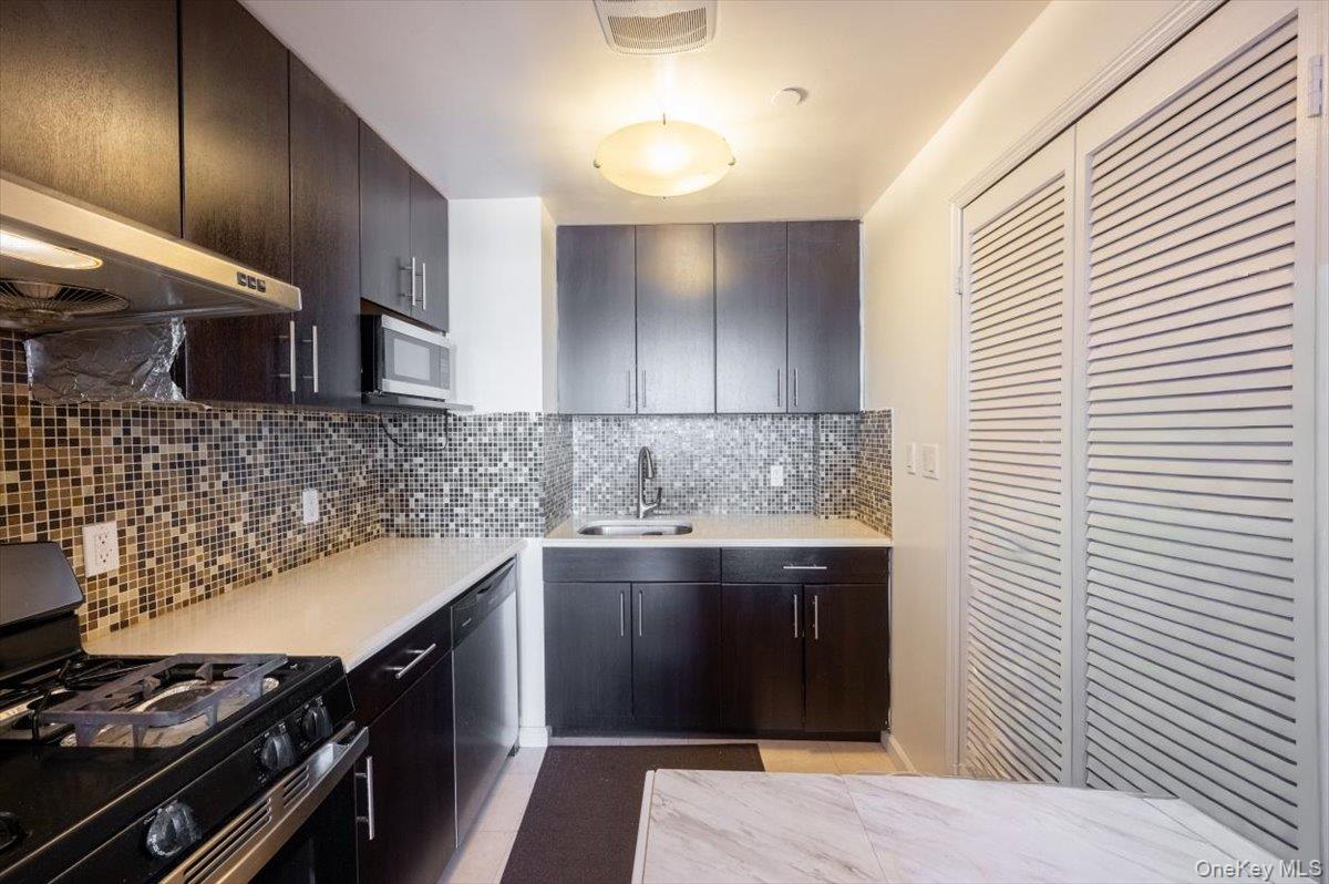 #9 photo, 143-26 41 Avenue, クイーンズ区 Flushing , NY 11355