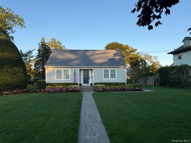 #1 photo, 131 Jayne Avenue, سوفولك Patchogue , NY 11772