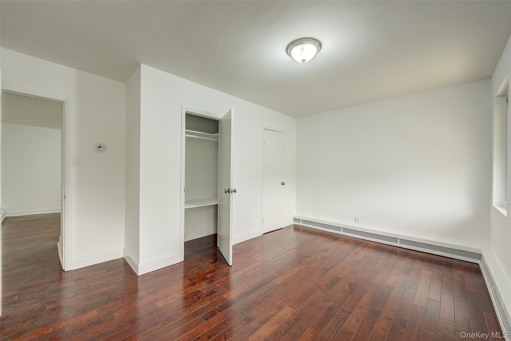 #10 photo, 95-15 84 Street, クイーンズ区 Ozone Park , NY 11416