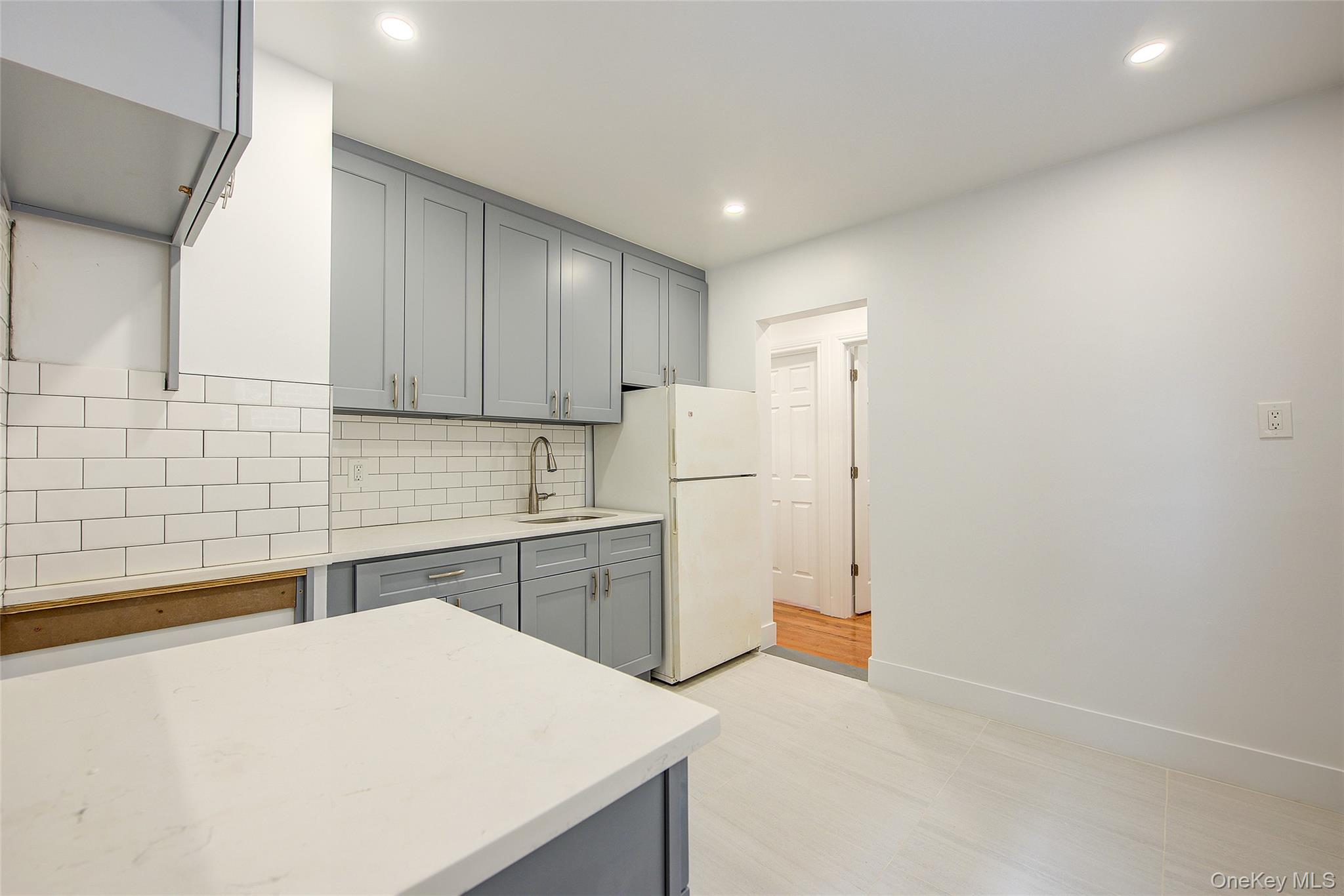 #4 photo, 95-15 84 Street, クイーンズ区 Ozone Park , NY 11416