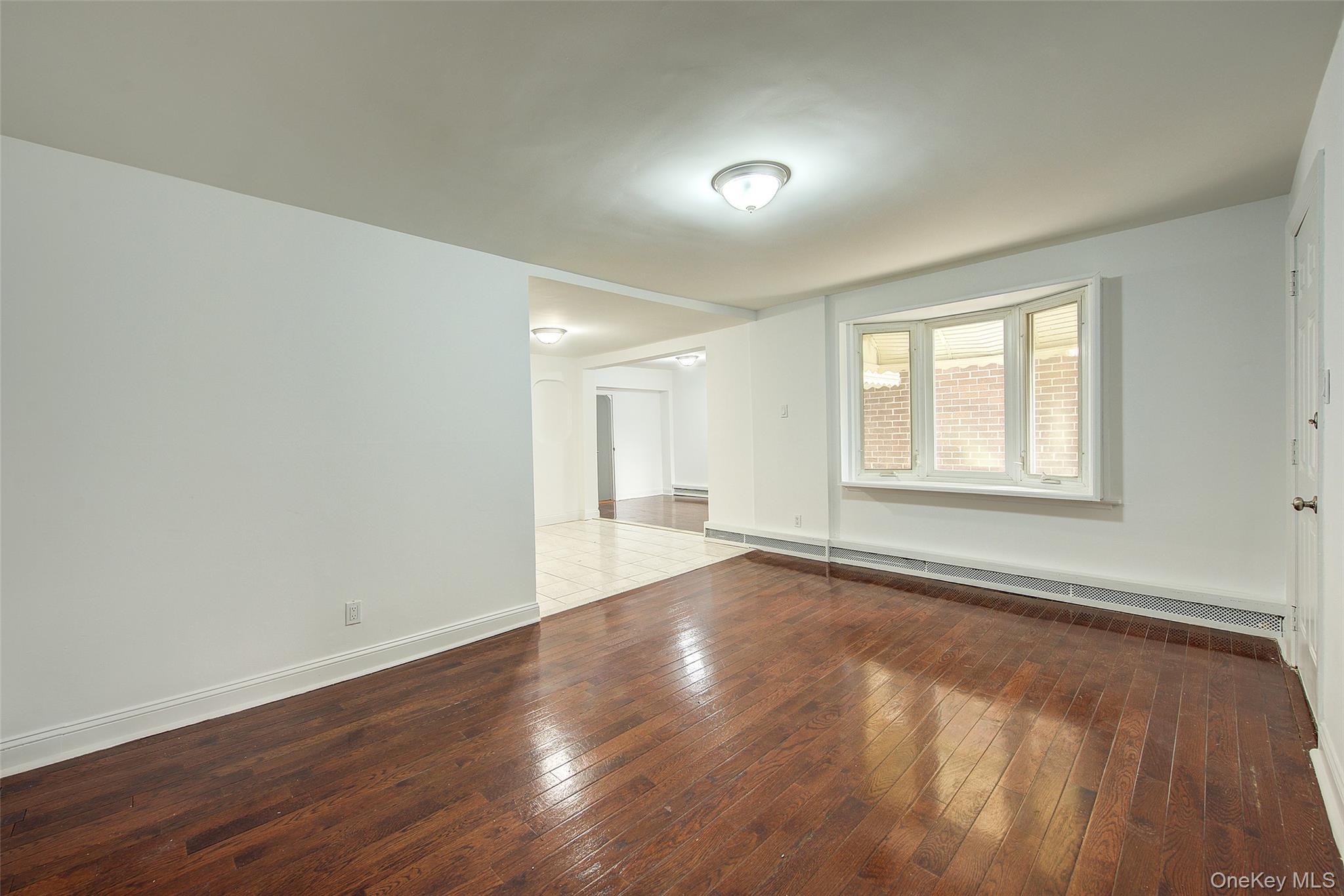 #6 photo, 95-15 84 Street, クイーンズ区 Ozone Park , NY 11416