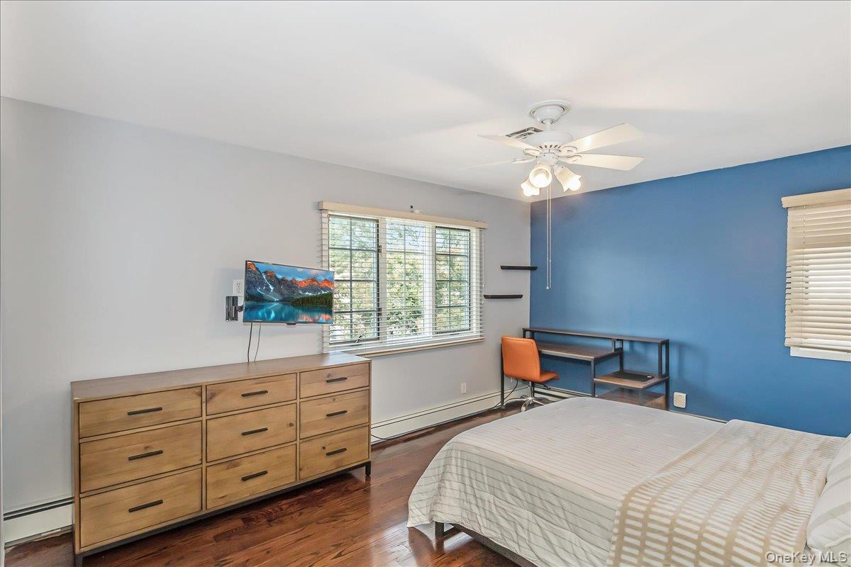 #20 photo, 922 N 1st Street, ナッソー郡 New Hyde Park , NY 11040