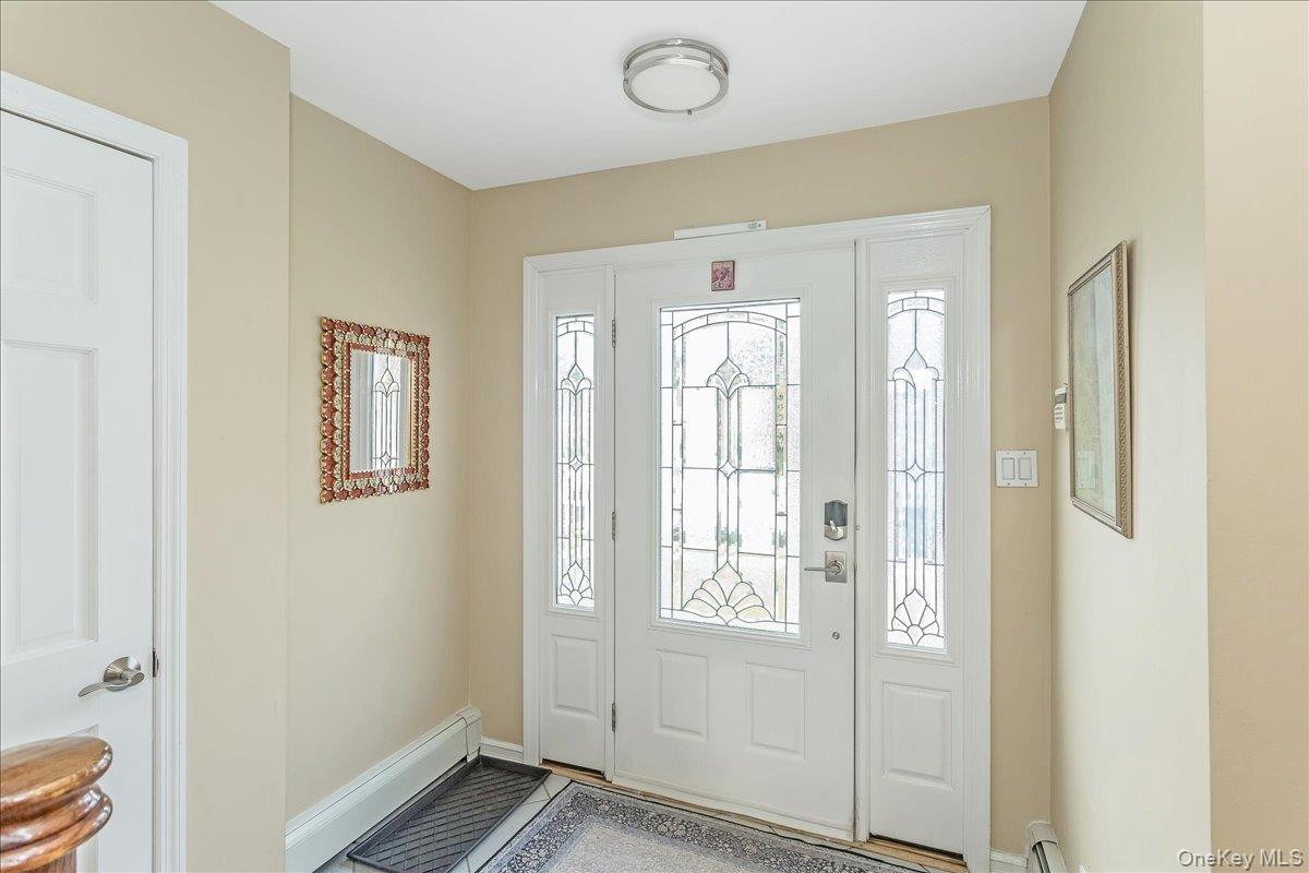 #4 photo, 922 N 1st Street, ナッソー郡 New Hyde Park , NY 11040