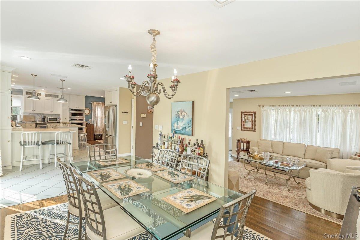 #7 photo, 922 N 1st Street, ナッソー郡 New Hyde Park , NY 11040