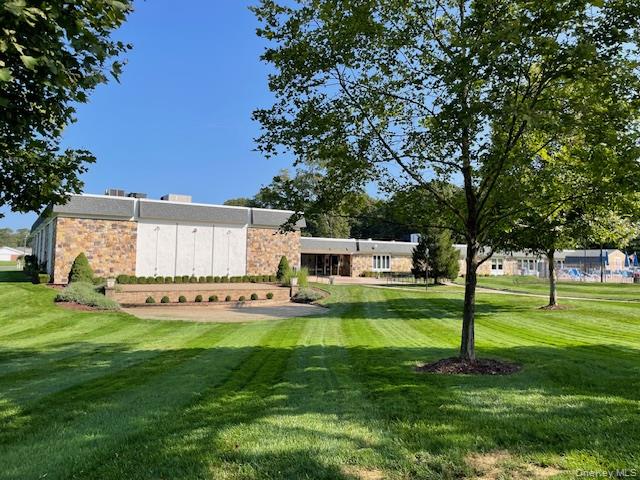 #7 photo, 120 Exmore Court, サフォーク郡 Ridge , NY 11961