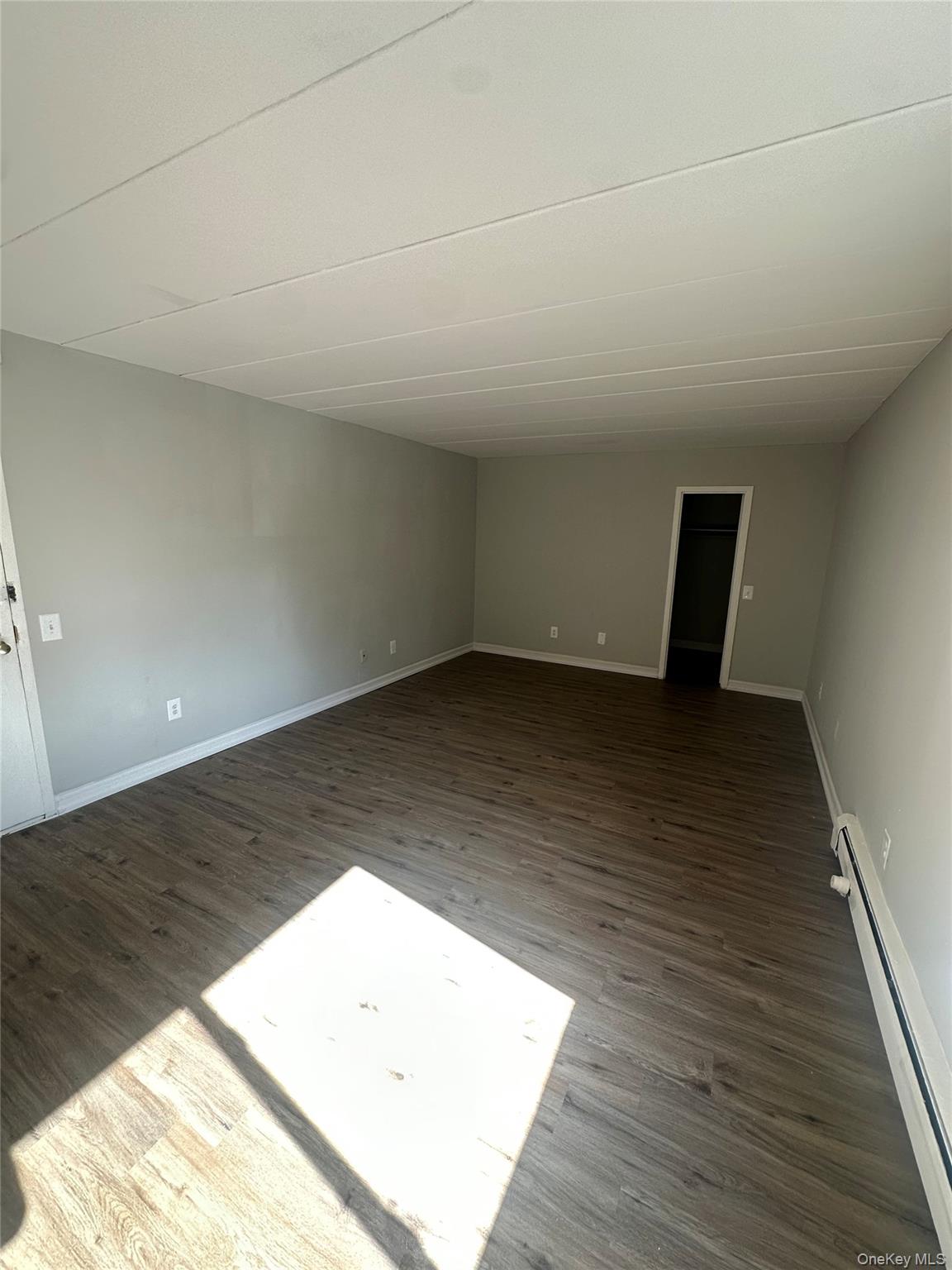 #4 photo, 2035 Central Park Avenue, Yonkers , NY 10710