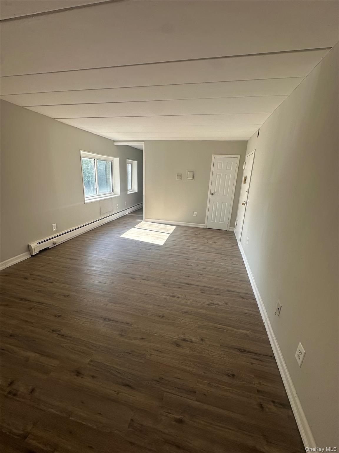 #5 photo, 2035 Central Park Avenue, Yonkers , NY 10710