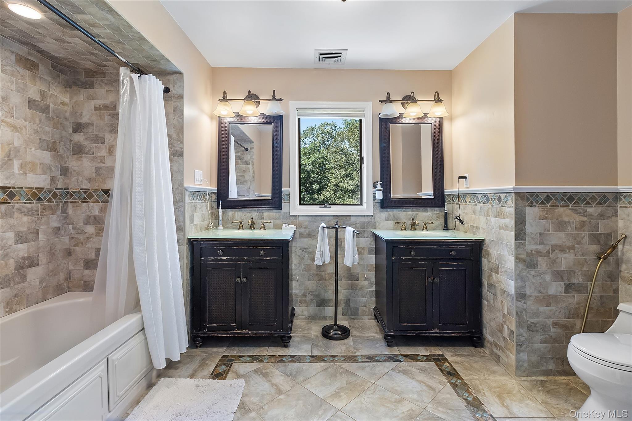 #14 photo, 12 Logging Road, Katonah , NY 10536