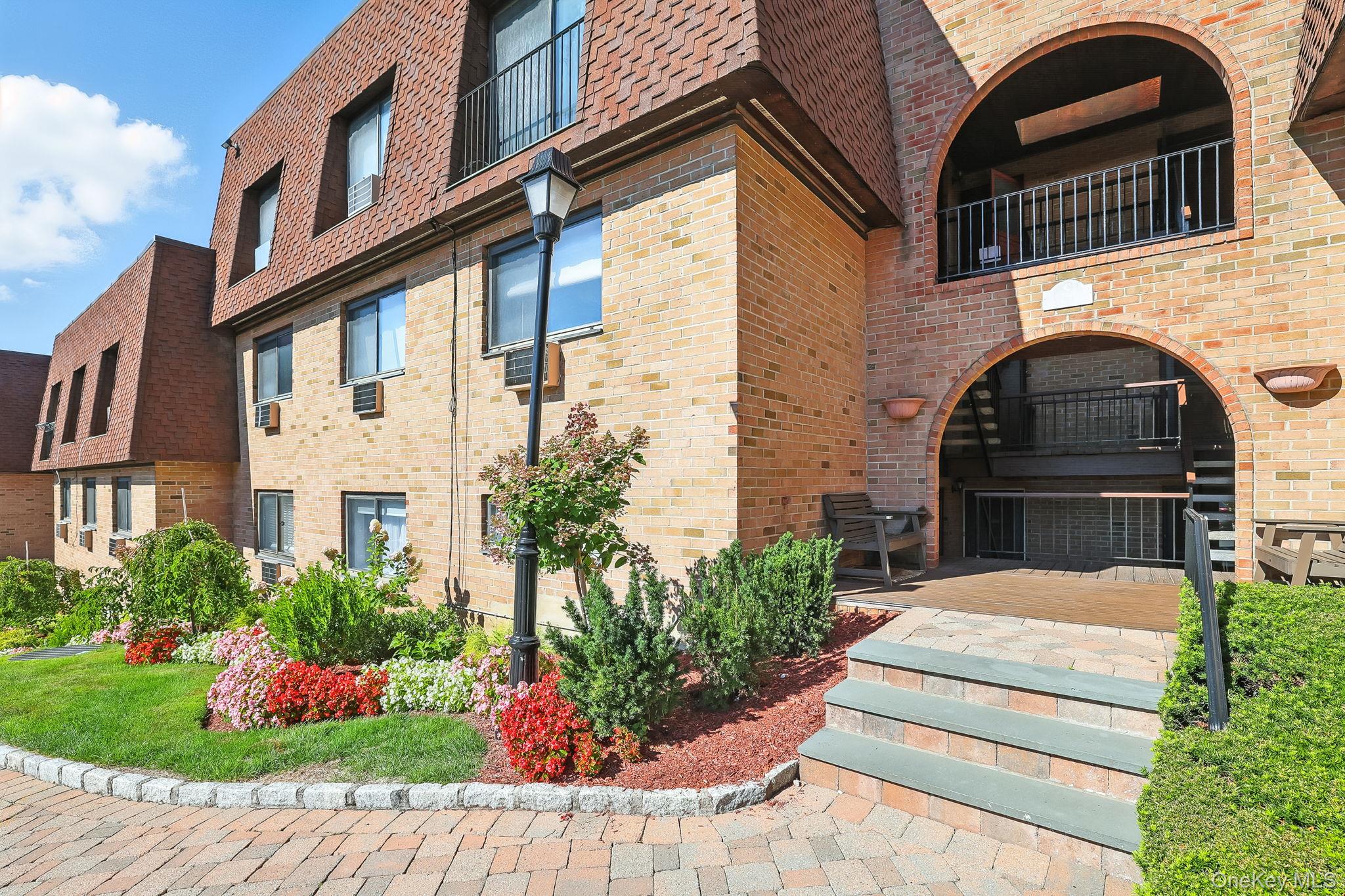 #1 photo, 348 Central Park Avenue, Scarsdale , NY 10583