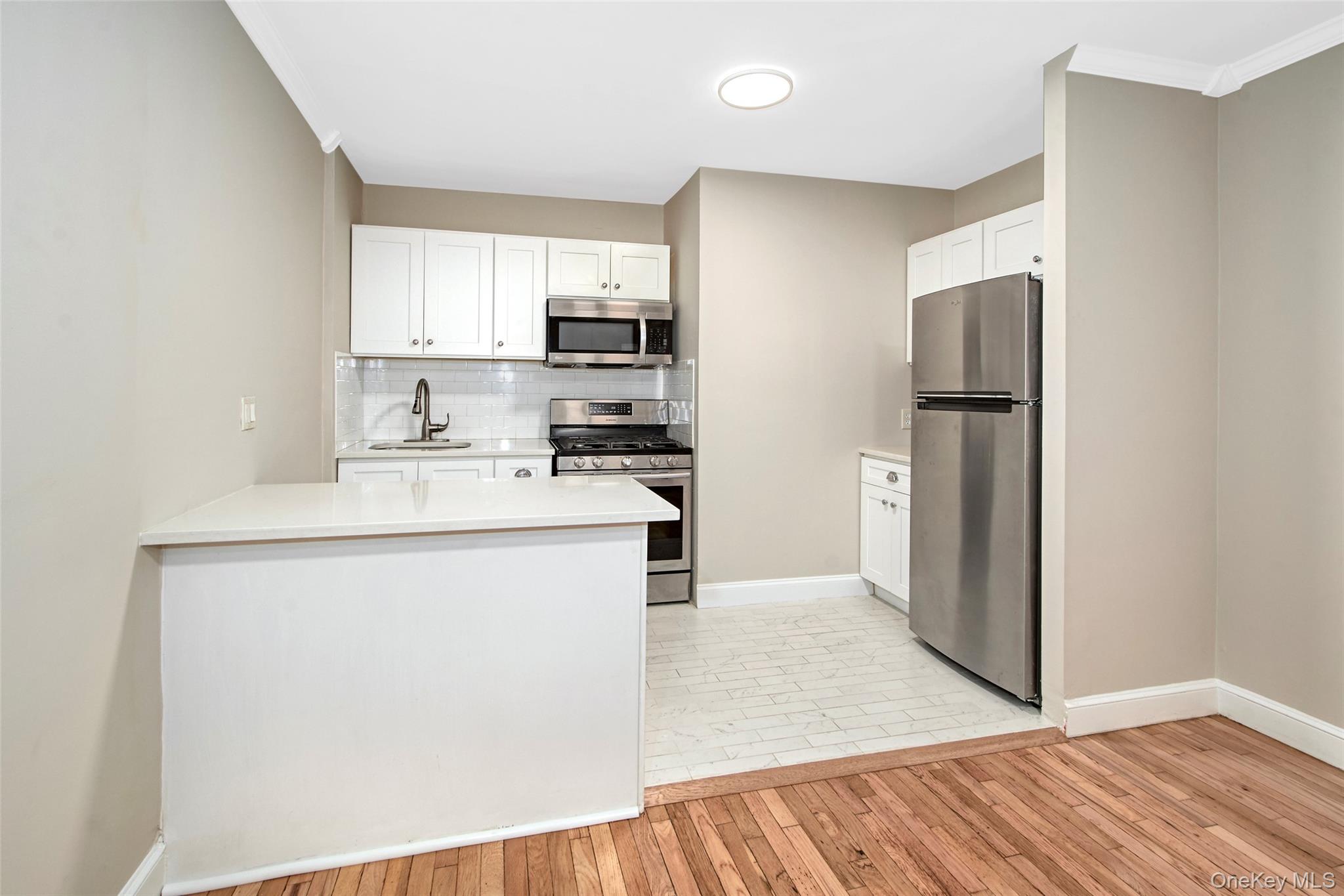 #7 photo, 312 Main Street, White Plains , NY 10601