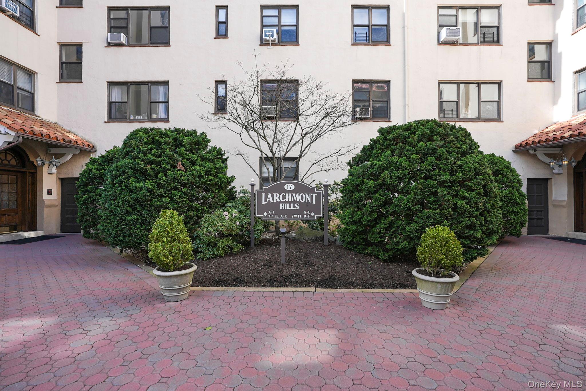 #1 photo, 17 N Chatsworth Avenue, Larchmont , NY 10538