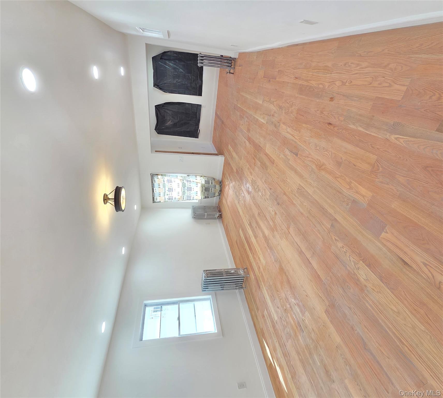 #3 photo, 194-29 112th Avenue, クイーンズ区 Saint Albans , NY 11412