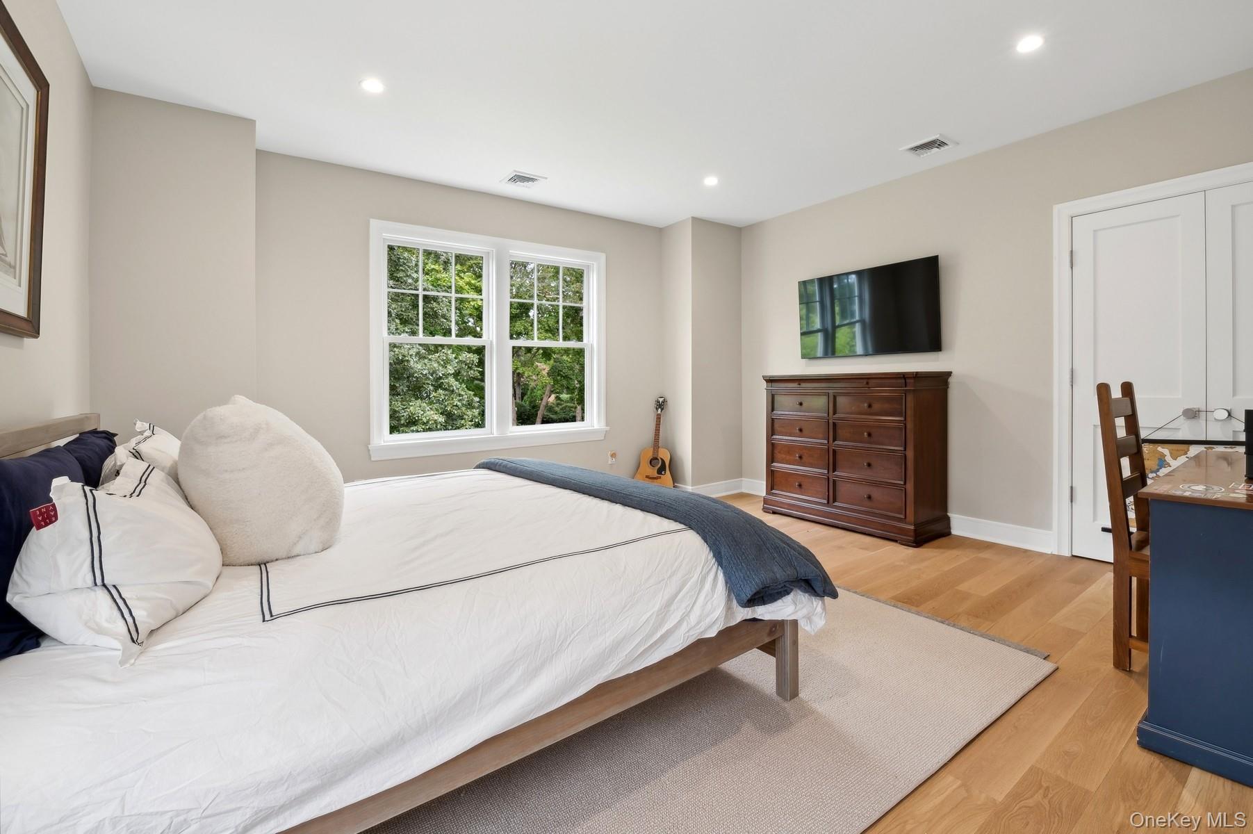 #13 photo, 165 Oneck Lane, サフォーク郡 Westhampton Beach , NY 11978