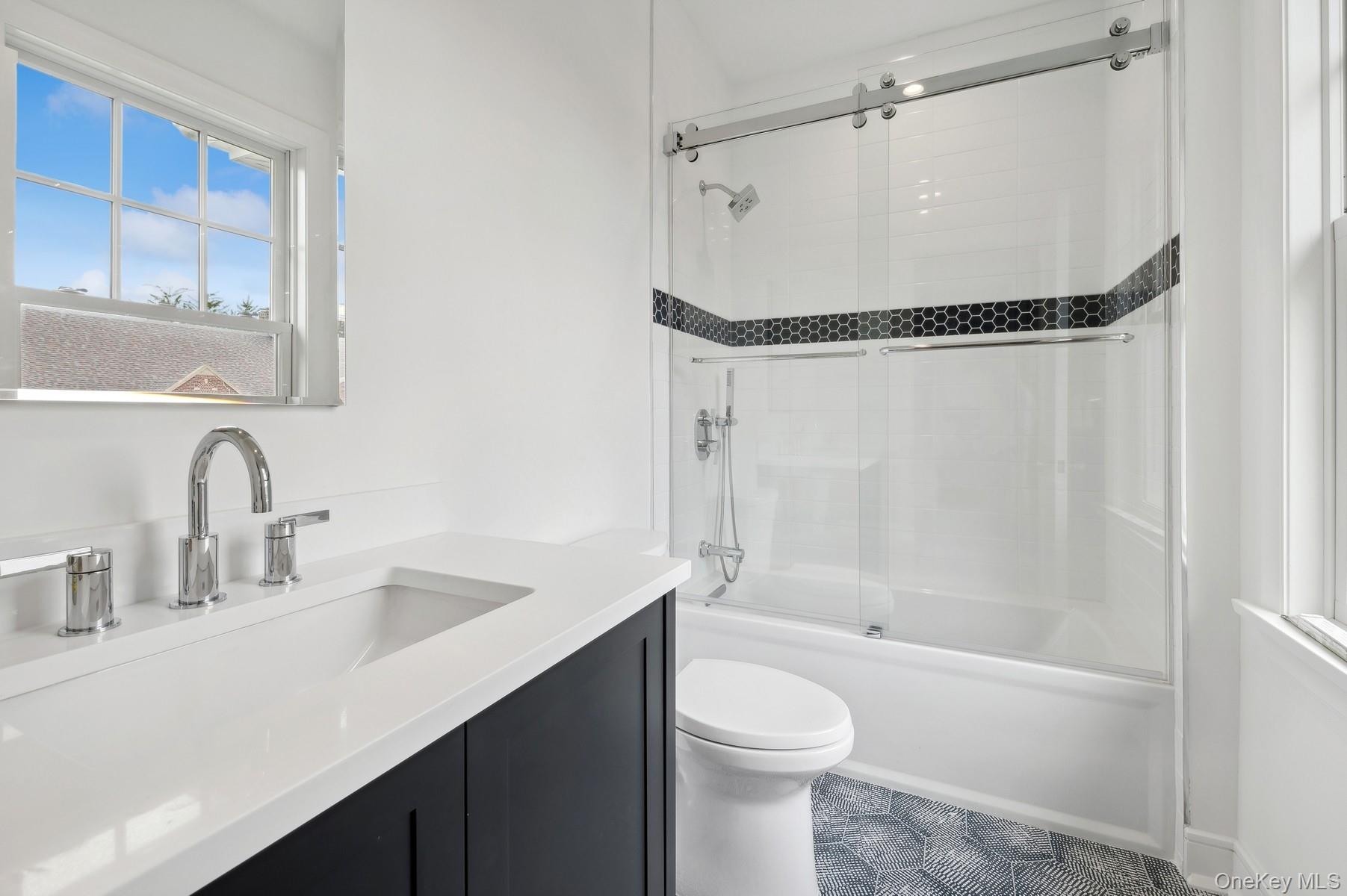 #15 photo, 165 Oneck Lane, サフォーク郡 Westhampton Beach , NY 11978