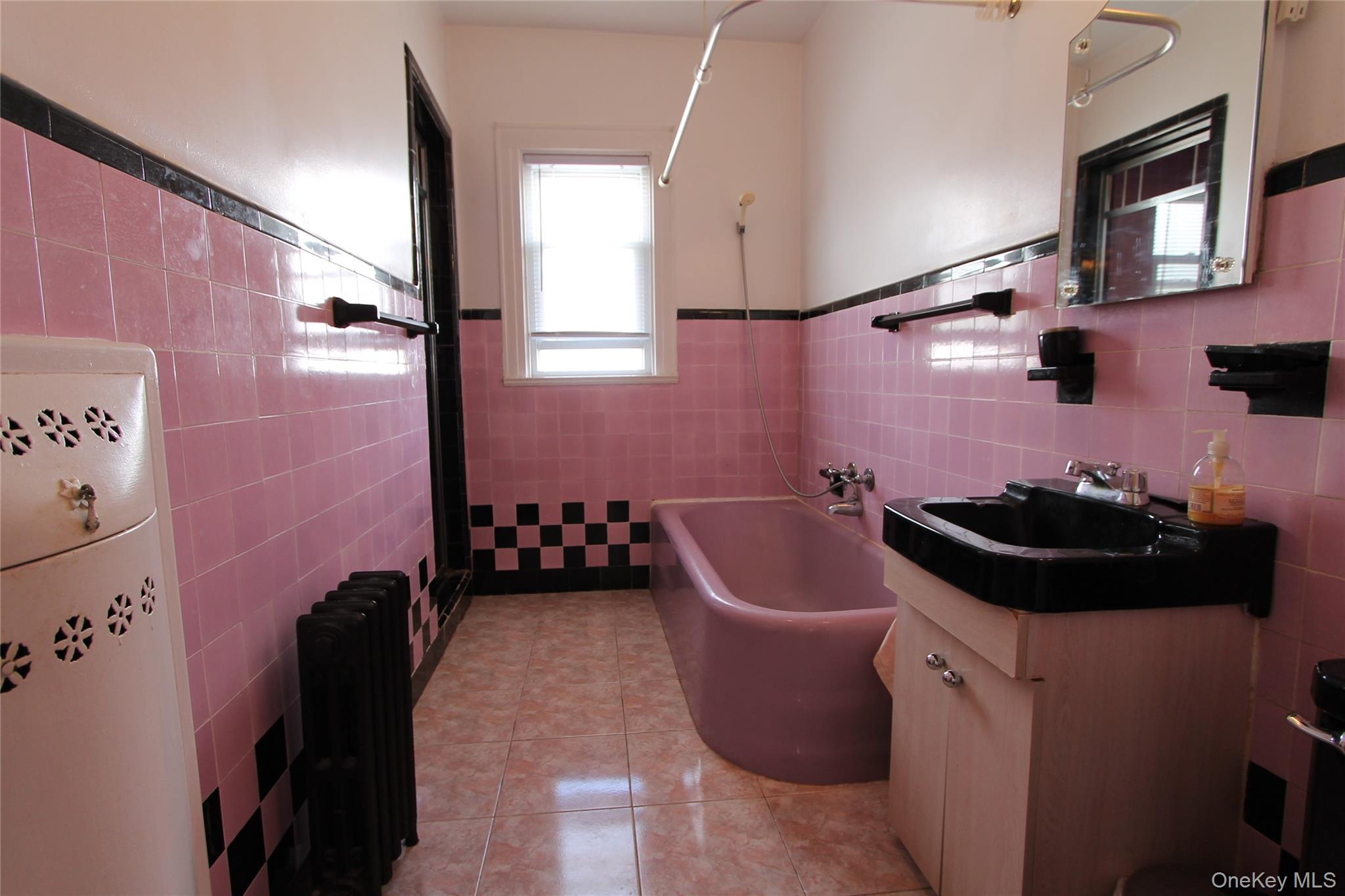 #12 photo, 63-61 77th Street, クイーンズ区 Middle Village , NY 11379