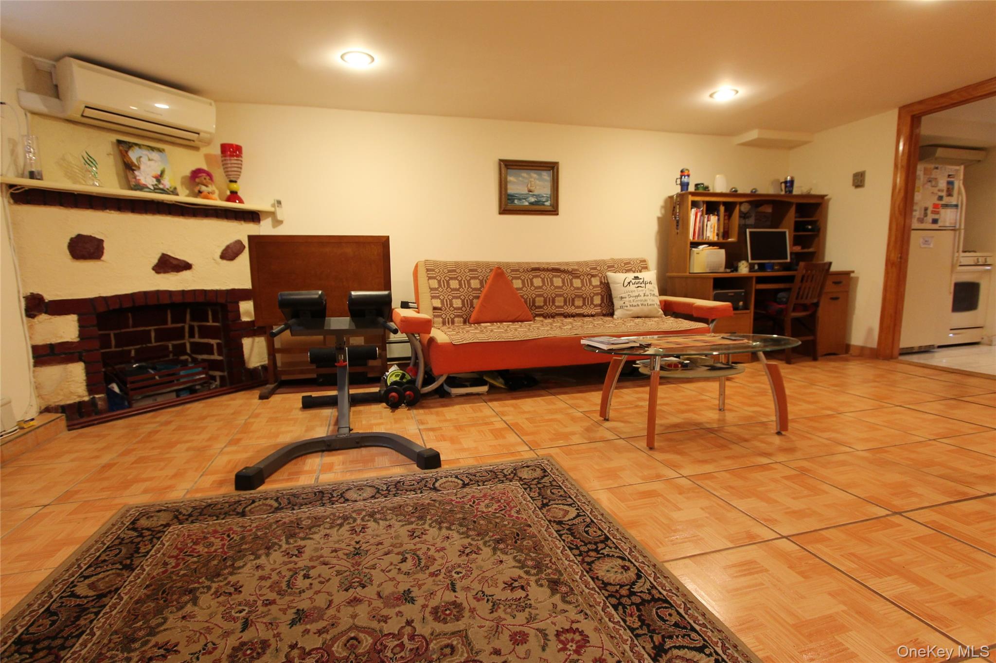 #15 photo, 63-61 77th Street, クイーンズ区 Middle Village , NY 11379