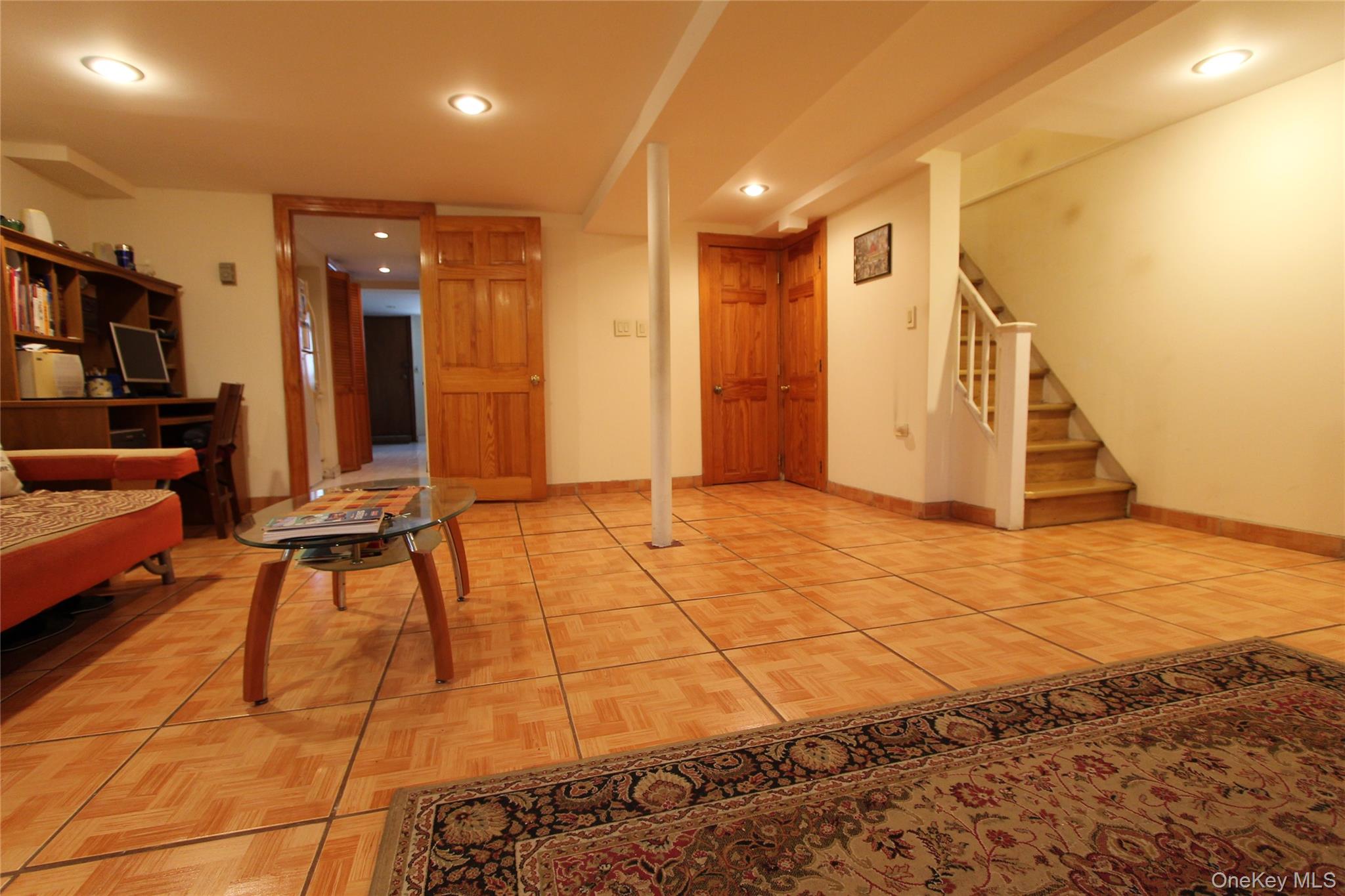 #16 photo, 63-61 77th Street, クイーンズ区 Middle Village , NY 11379