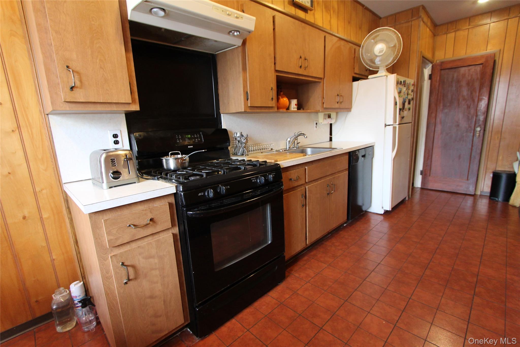 #9 photo, 63-61 77th Street, クイーンズ区 Middle Village , NY 11379