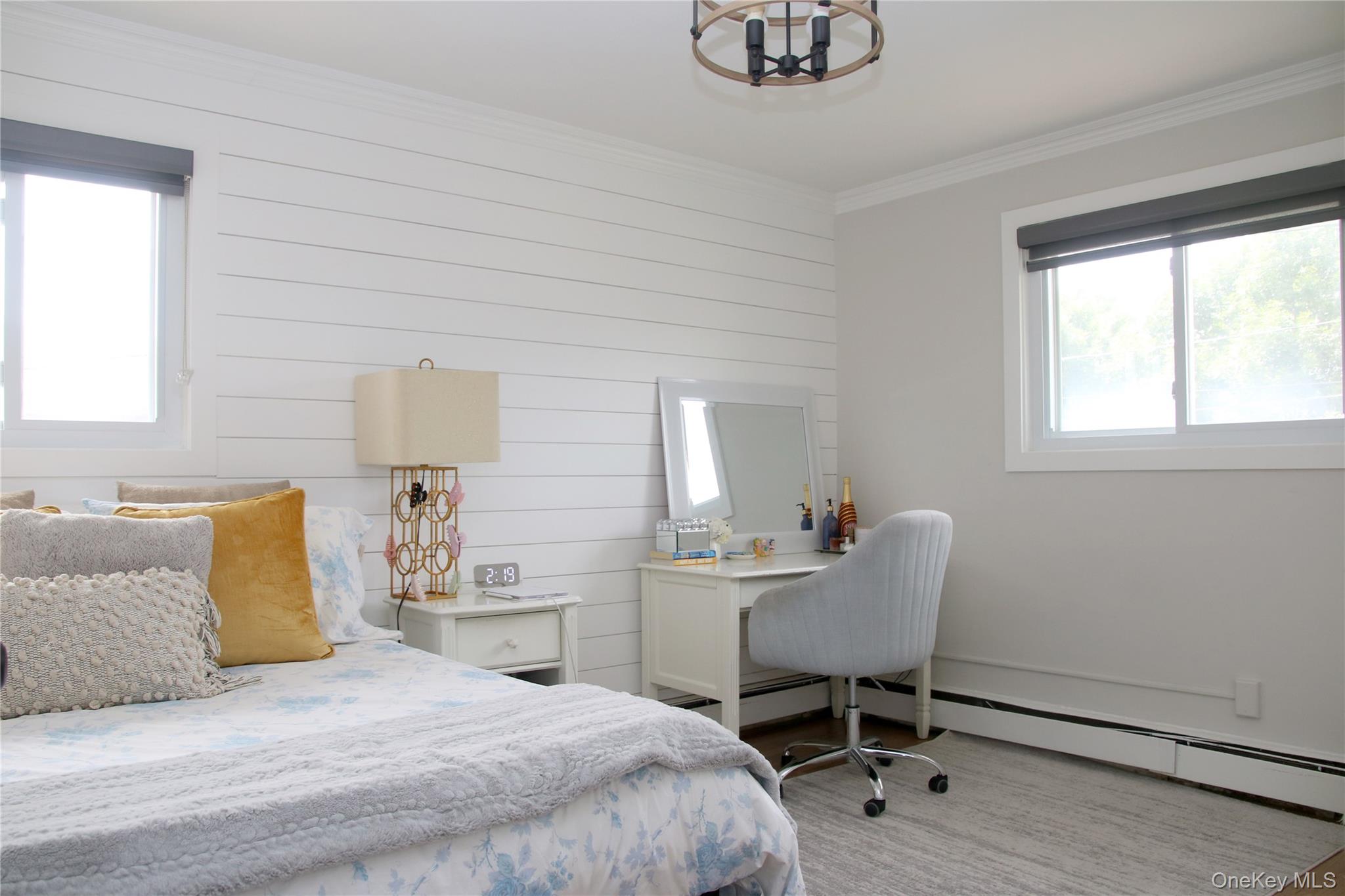 #16 photo, 1944 Lowell Lane, Merrick , NY 11566