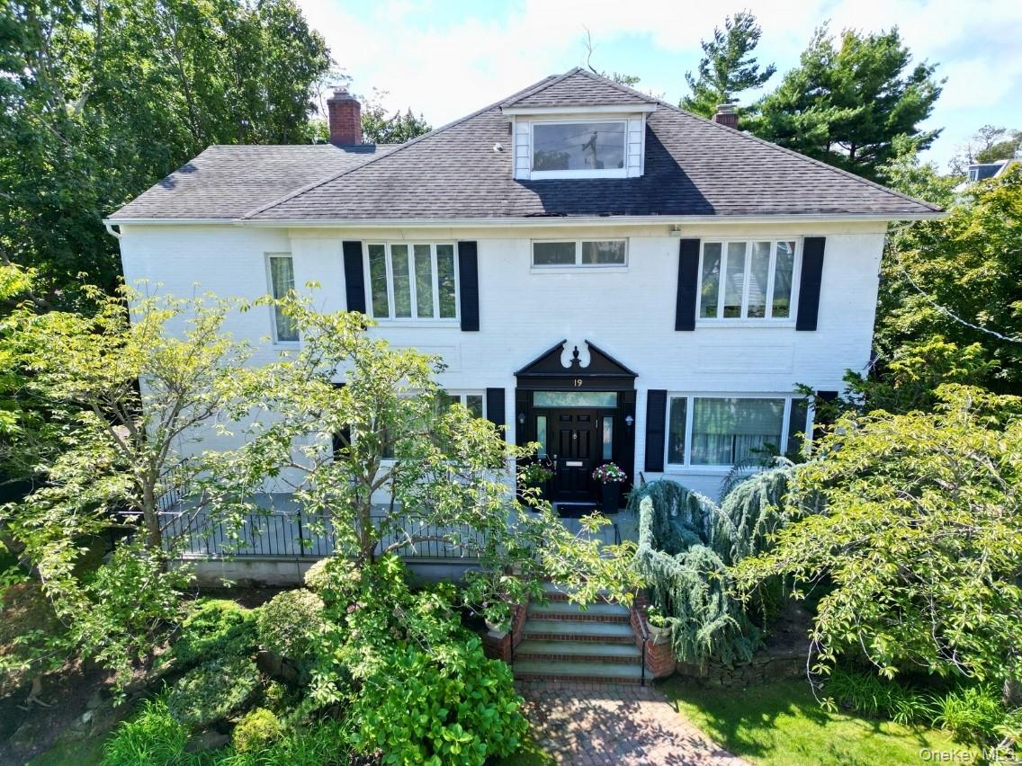 #1 photo, 19 Margaret Avenue, ナッソー郡 Lawrence , NY 11559