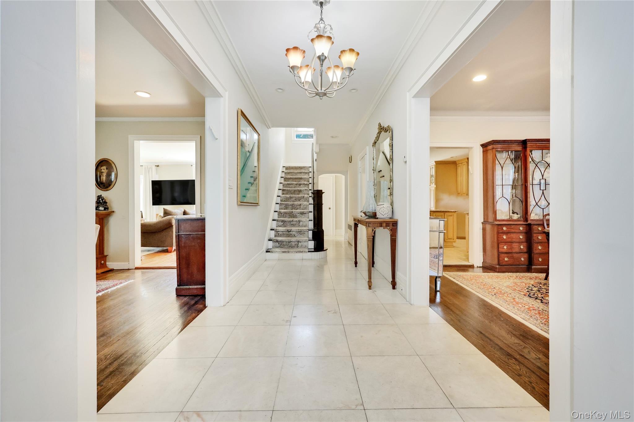 #5 photo, 19 Margaret Avenue, ナッソー郡 Lawrence , NY 11559