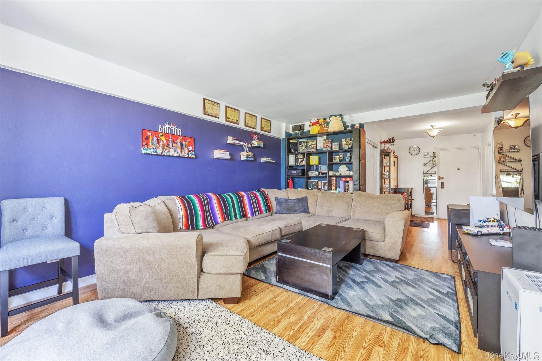 #2 photo, 7520 Bell Boulevard, クイーンズ区 Bayside , NY 11364