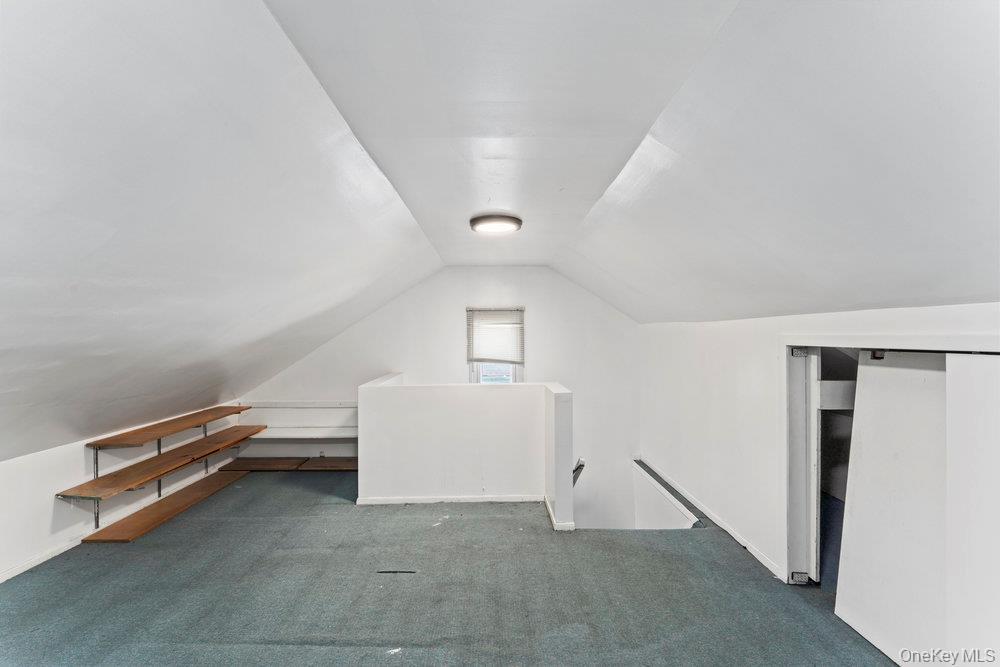 #20 photo, 102-05 217th Street, クイーンズ区 Queens Village , NY 11429