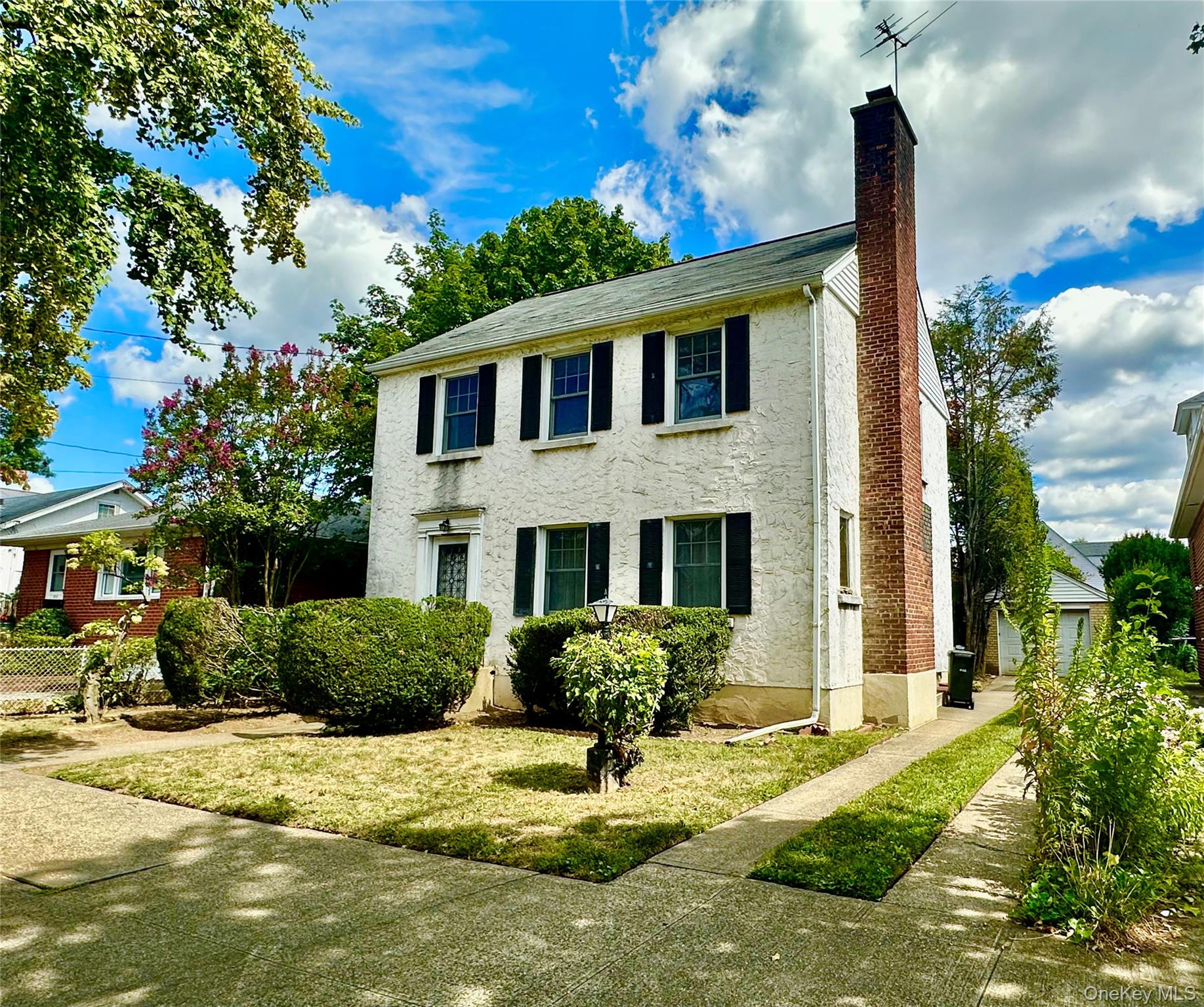 #1 photo, 85-65 262nd Street, كوينز Floral Park , NY 11001