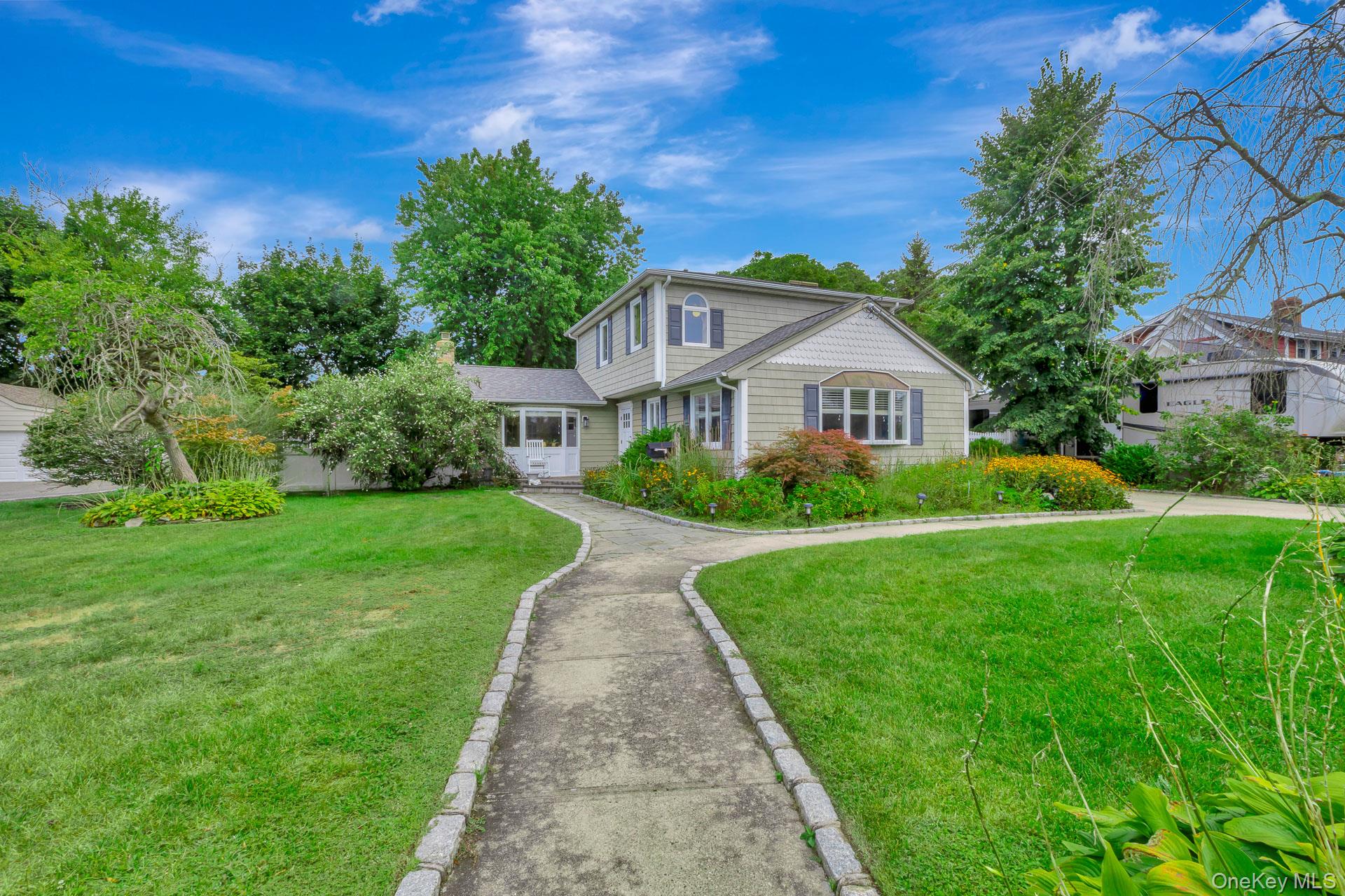 #1 photo, 59 Willow Street, Sayville , NY 11782