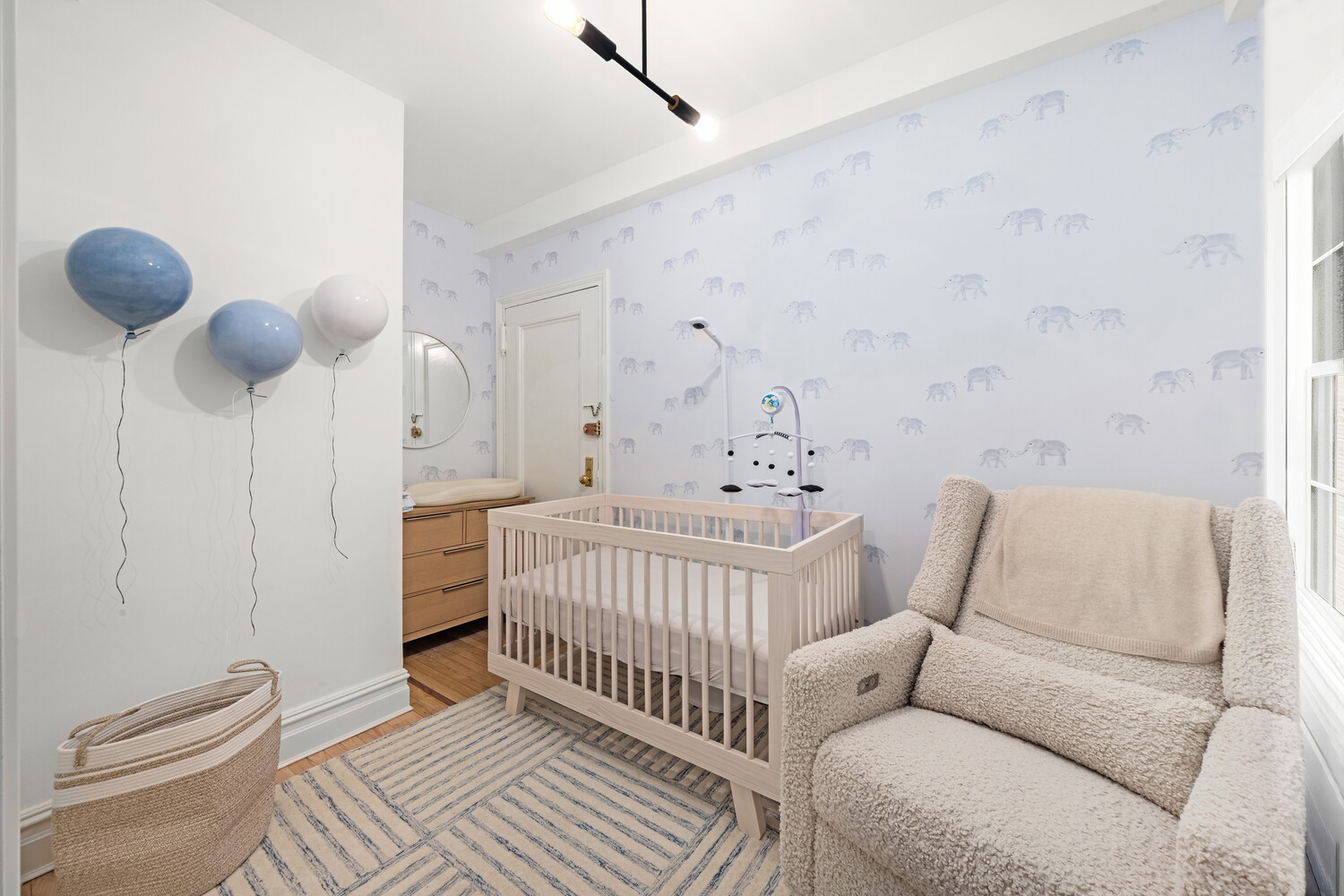 #17 photo, 45 E 9TH Street, マンハッタン Greenwich Village , NY 10003