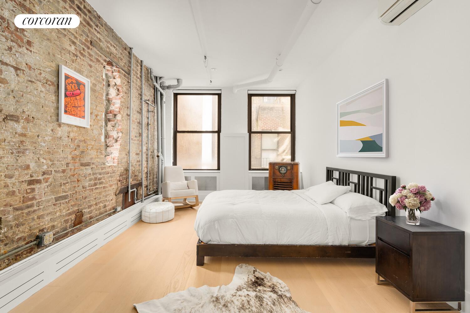 #8 photo, 430 E 10TH Street, マンハッタン East Village , NY 10009