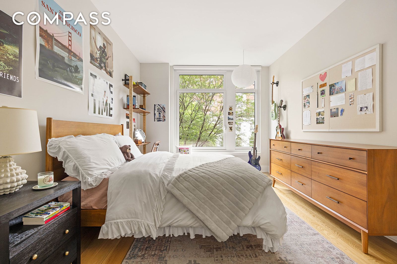 #10 photo, 218 W 103rd Street, マンハッタン Upper West Side , NY 10025