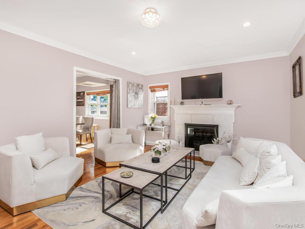 #9 photo, 135 Midland Terrace, Yonkers , NY 10704