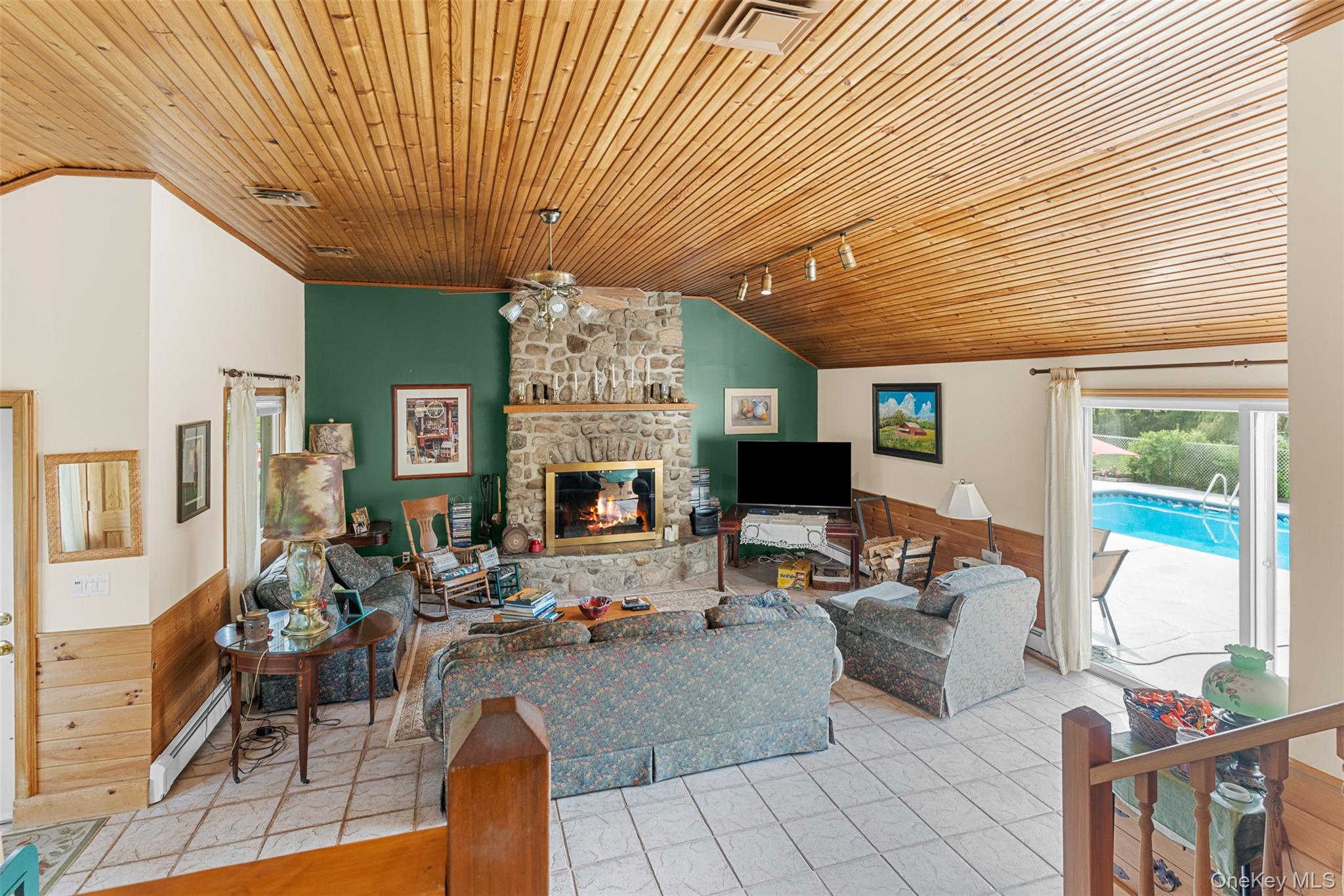 #8 photo, 886 Burlingham Road, Pine Bush , NY 12566