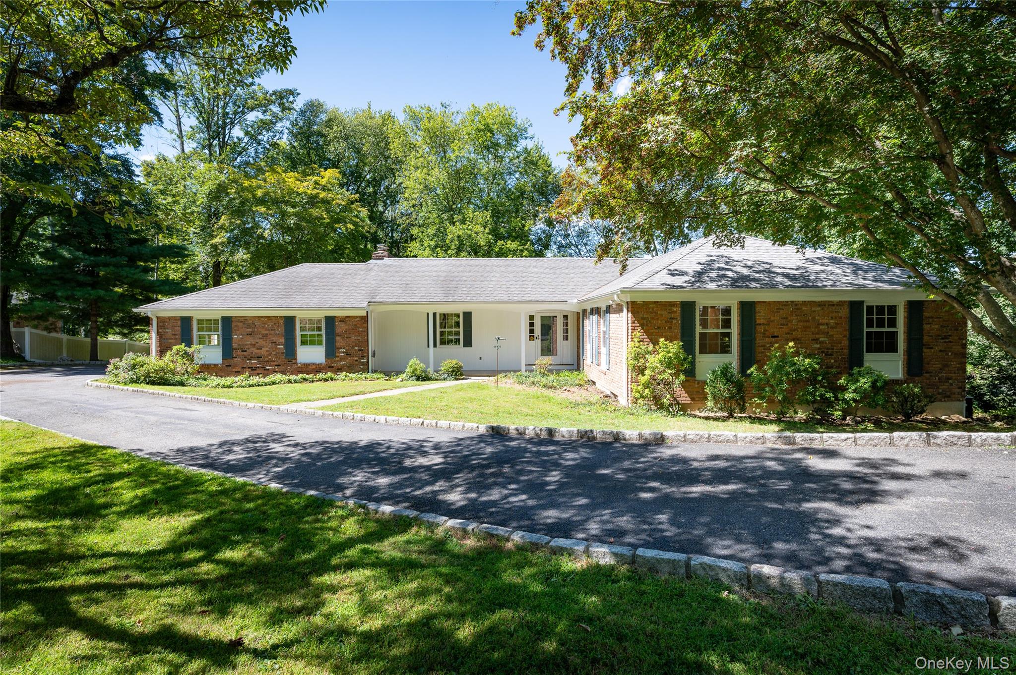 #1 photo, 11 Skyview Drive, Armonk , NY 10504