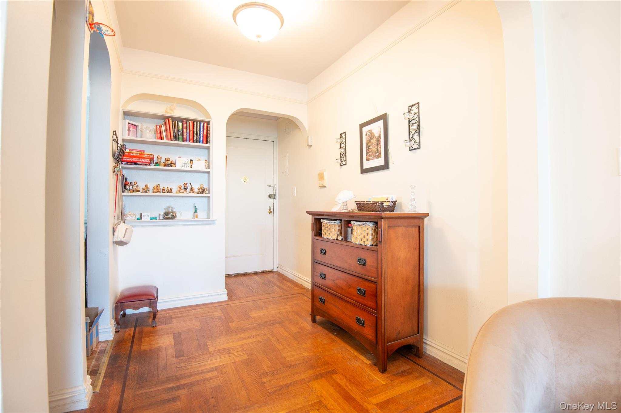 #4 photo, 3321 Bruckner Boulevard, ブロンクス区 Bronx , NY 10461