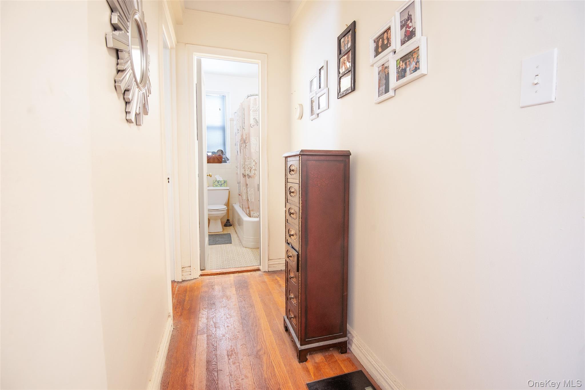 #5 photo, 3321 Bruckner Boulevard, ブロンクス区 Bronx , NY 10461