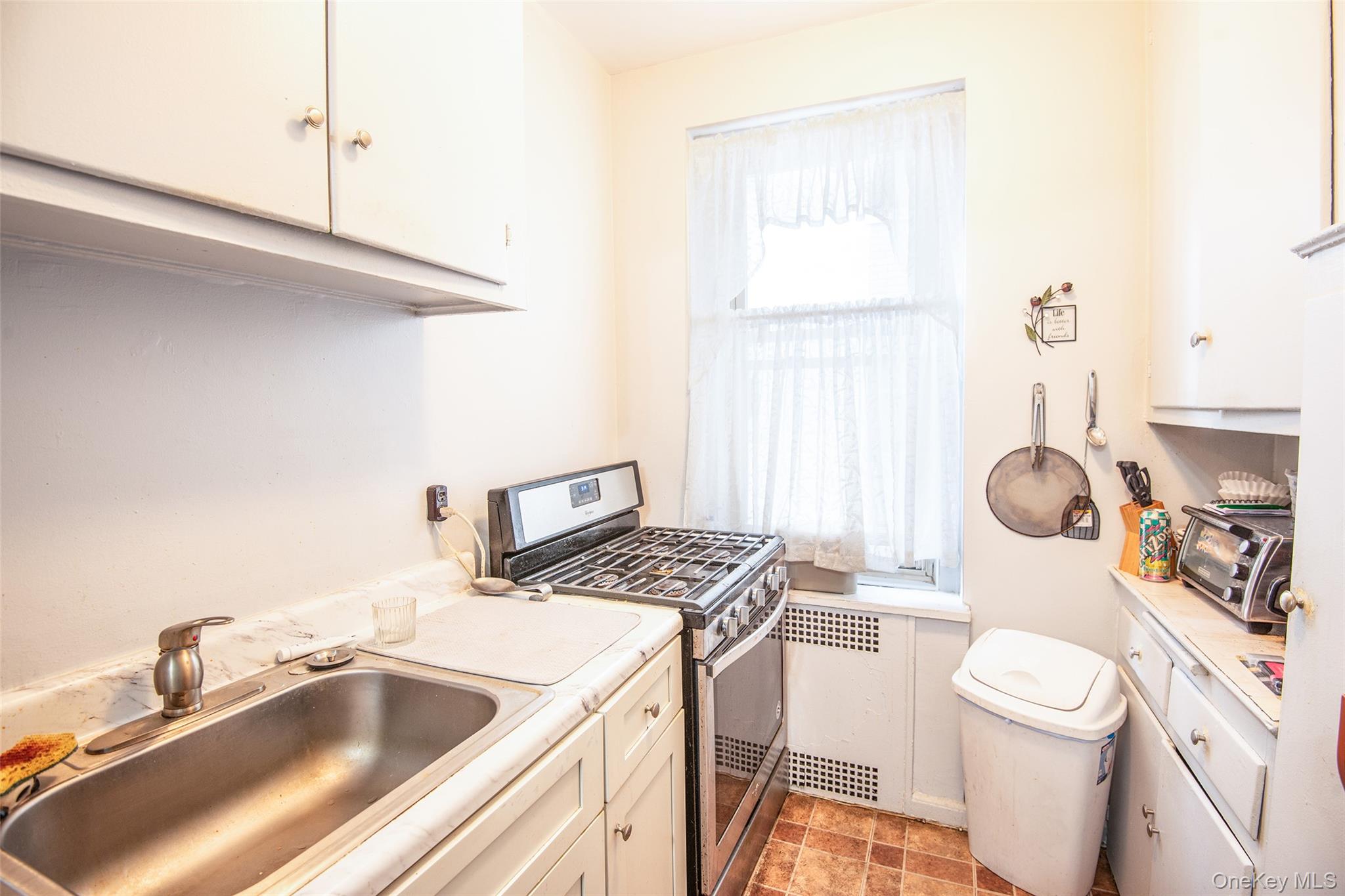 #9 photo, 3321 Bruckner Boulevard, ブロンクス区 Bronx , NY 10461