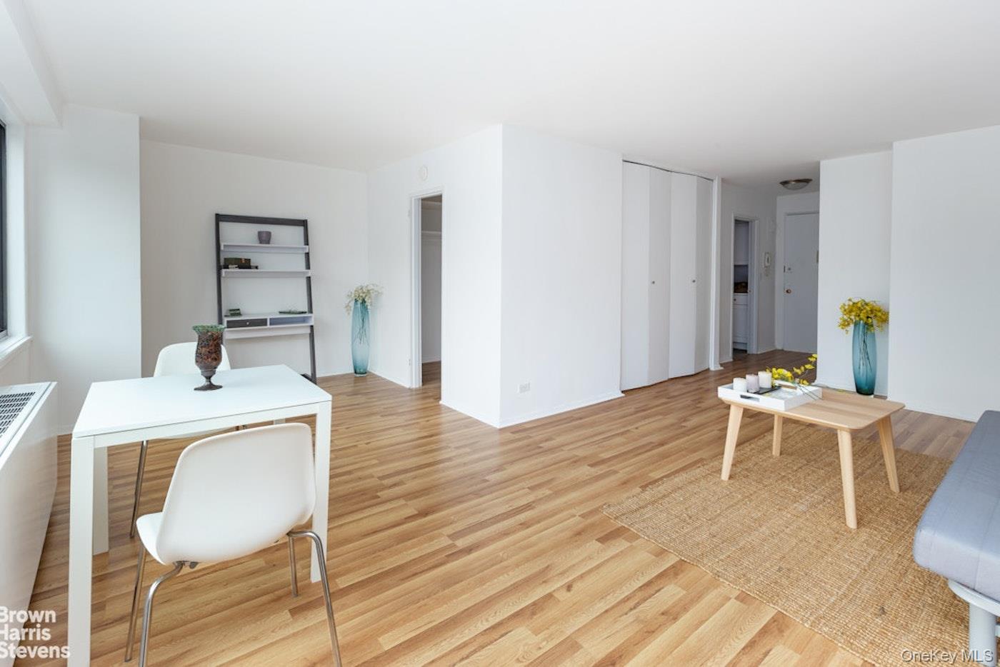 #6 photo, 3671 Hudson Manor Terrace, Bronx , NY 10463